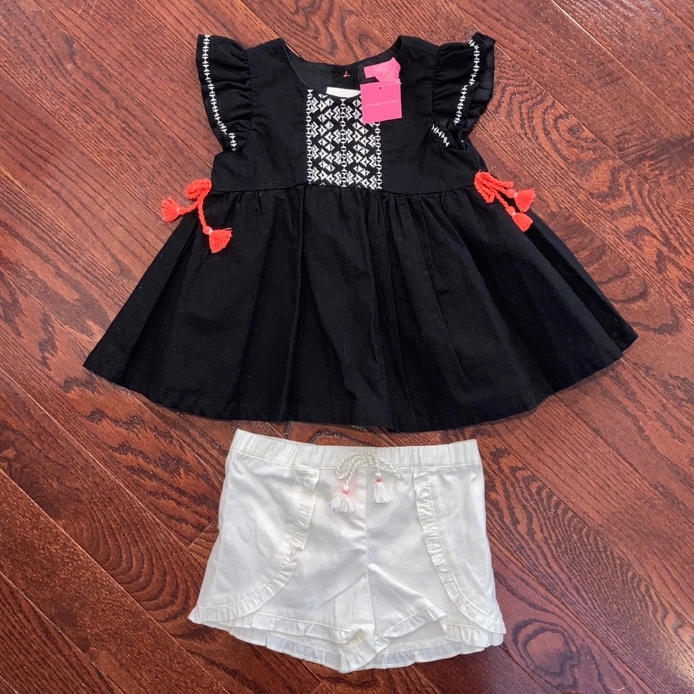 NWT Isaac Mizrahi 2-piece Top and Short Set